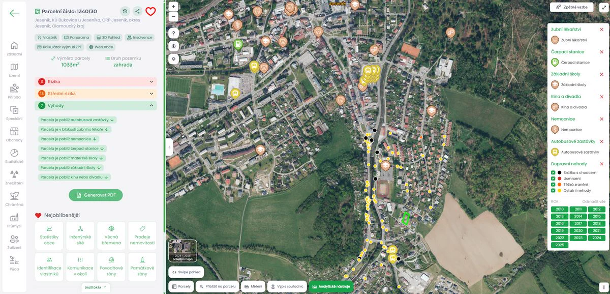 Občanská vybavenost v okolí parcely (školy, lékaři, obchody) v aplikaci Pozemkov